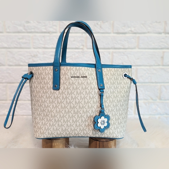 Michael Kors Handbags - Michael Kors Carter Reversible Tote Signature Logo Purse Teal Floral Bag Cute